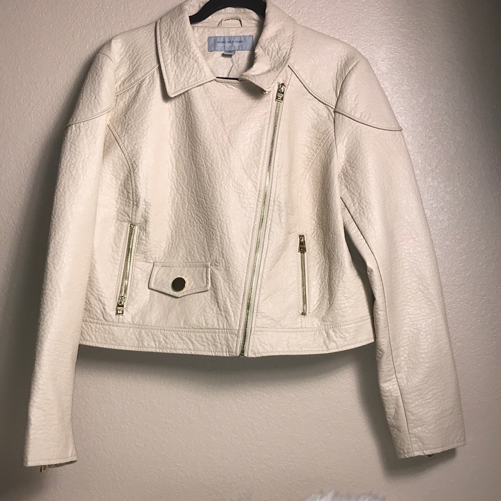 Andrew Marc NEW Faux Leather Moto Jacket Beige - Picture 2 of 5